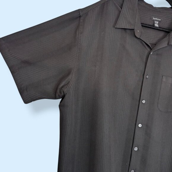 Van Heusen Black Short Sleeve Shirt - Picture 2 of 4